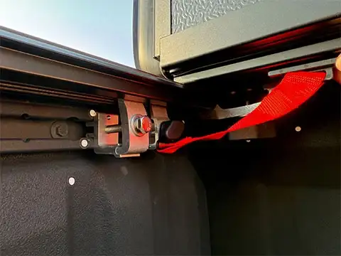 Hard Aluminum Tonneau Cover For Toyota
